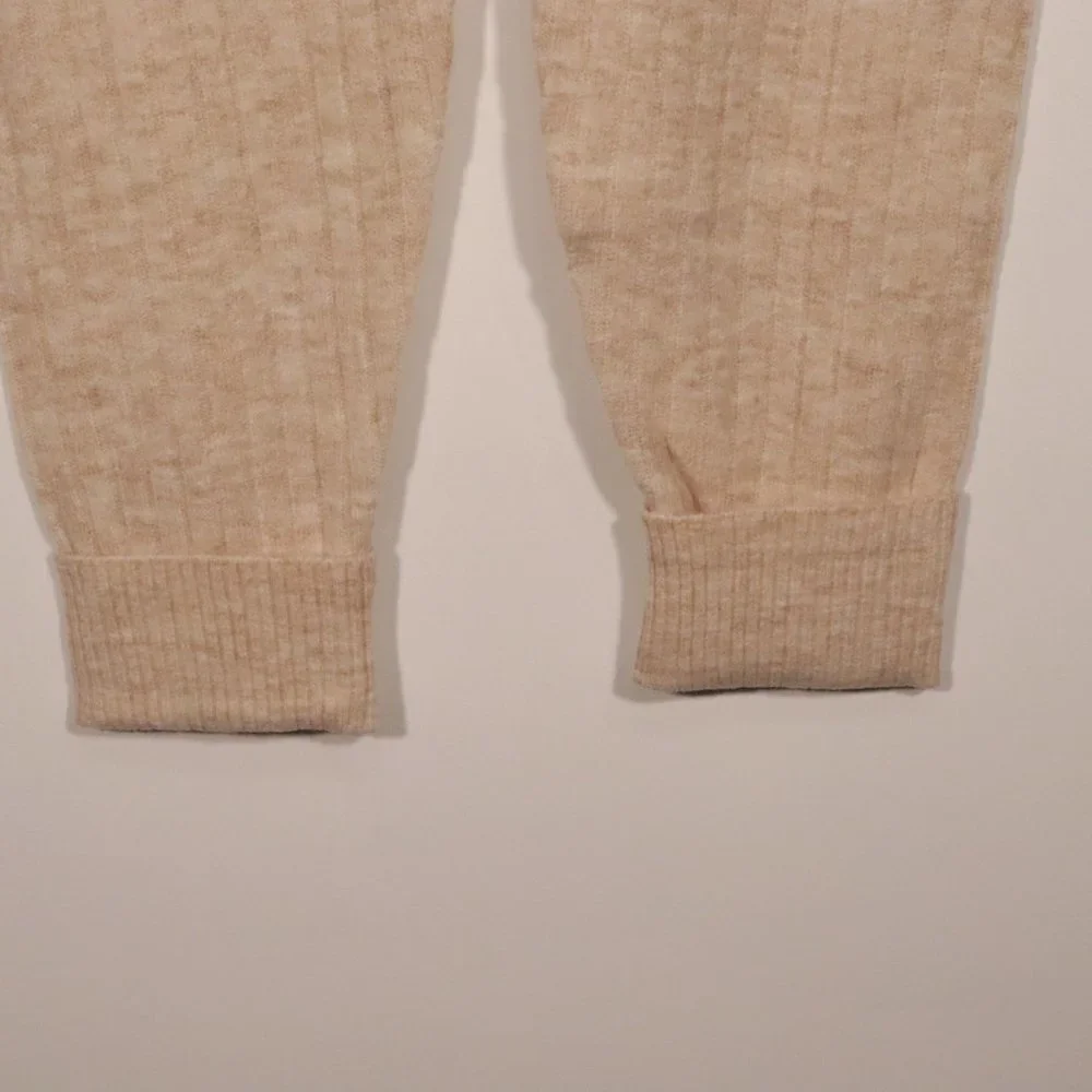 NWT Free People X Revolve Around the Clock Jogger in Oatmeal - Picture 7 of 13
